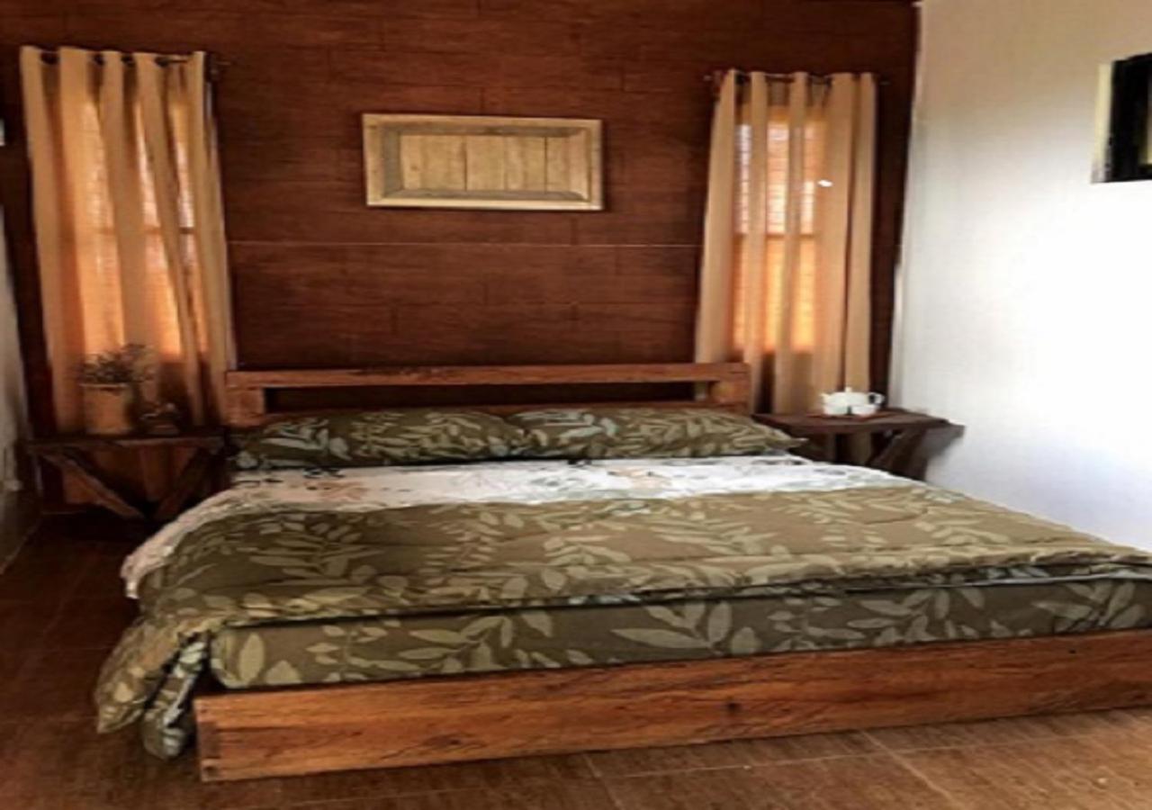 Spacio Caliraya Bed & Breakfast Lumban Exterior foto